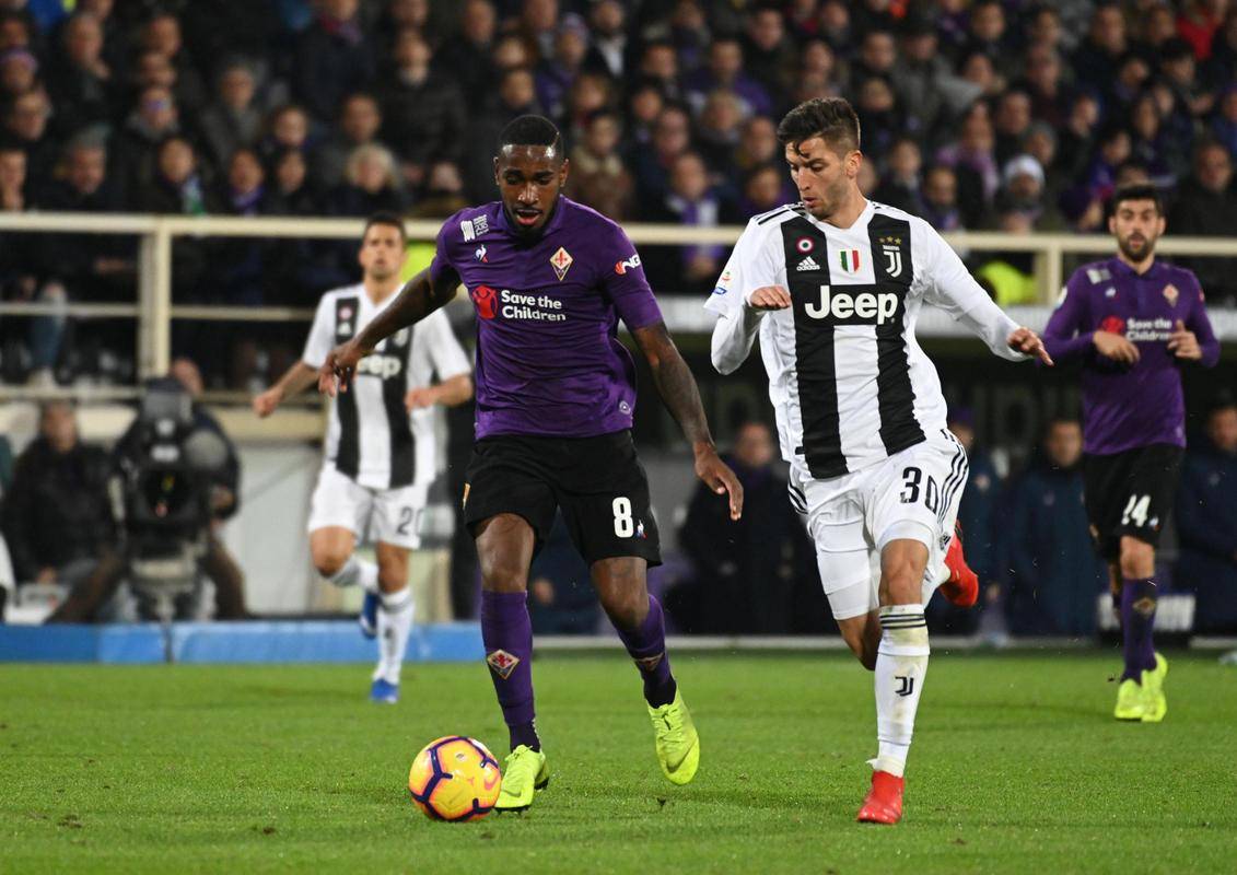 意甲联赛焦点对决落幕，胜负已分