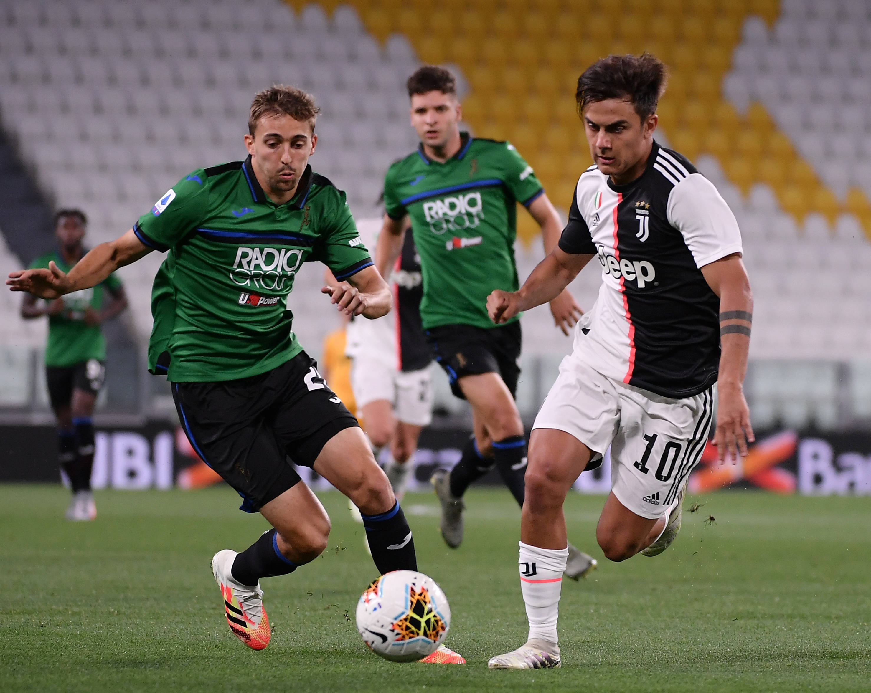 意甲联赛焦点对决落幕，胜负已分