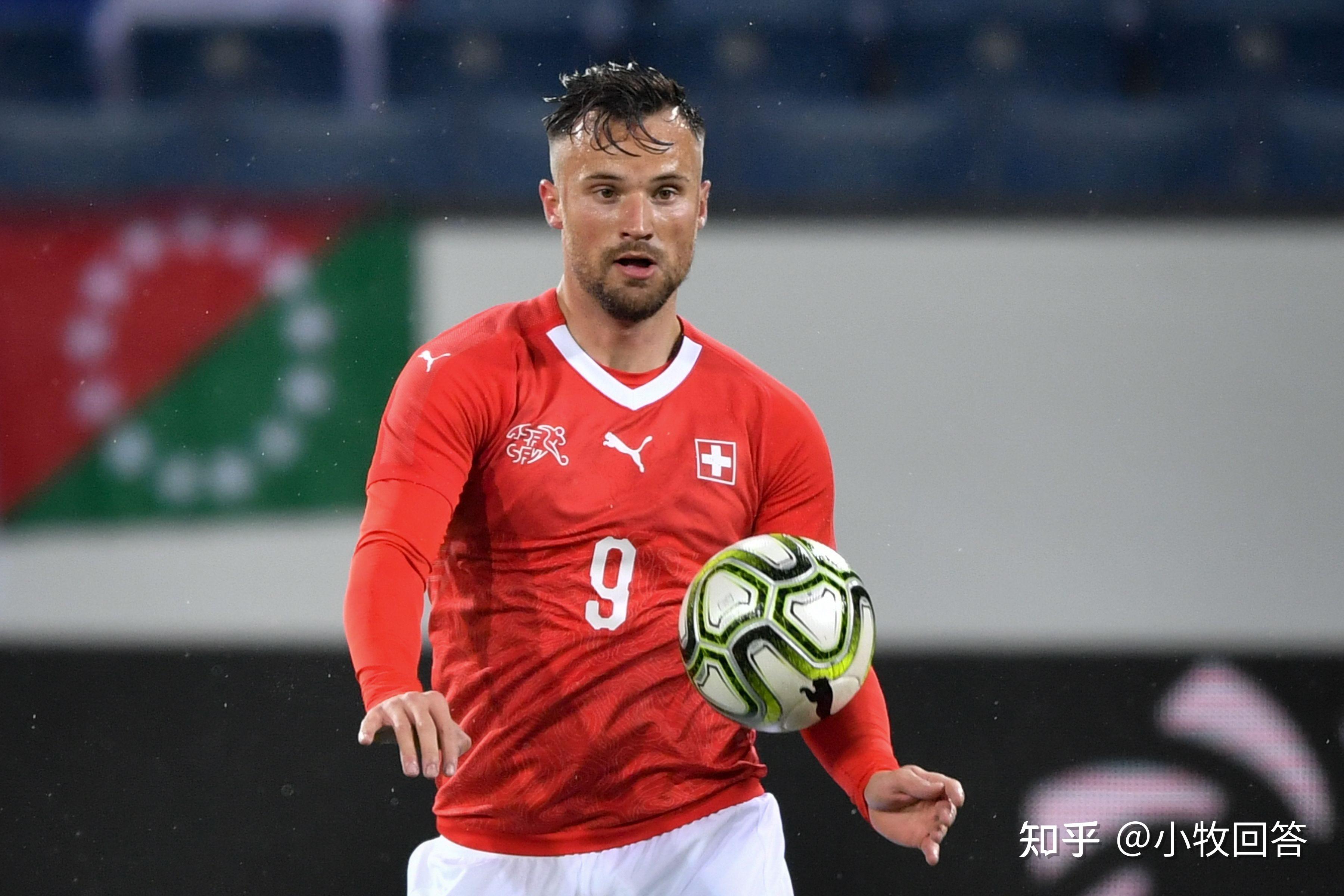 瓦伦西亚客场战胜本菲卡，实现赛季首胜