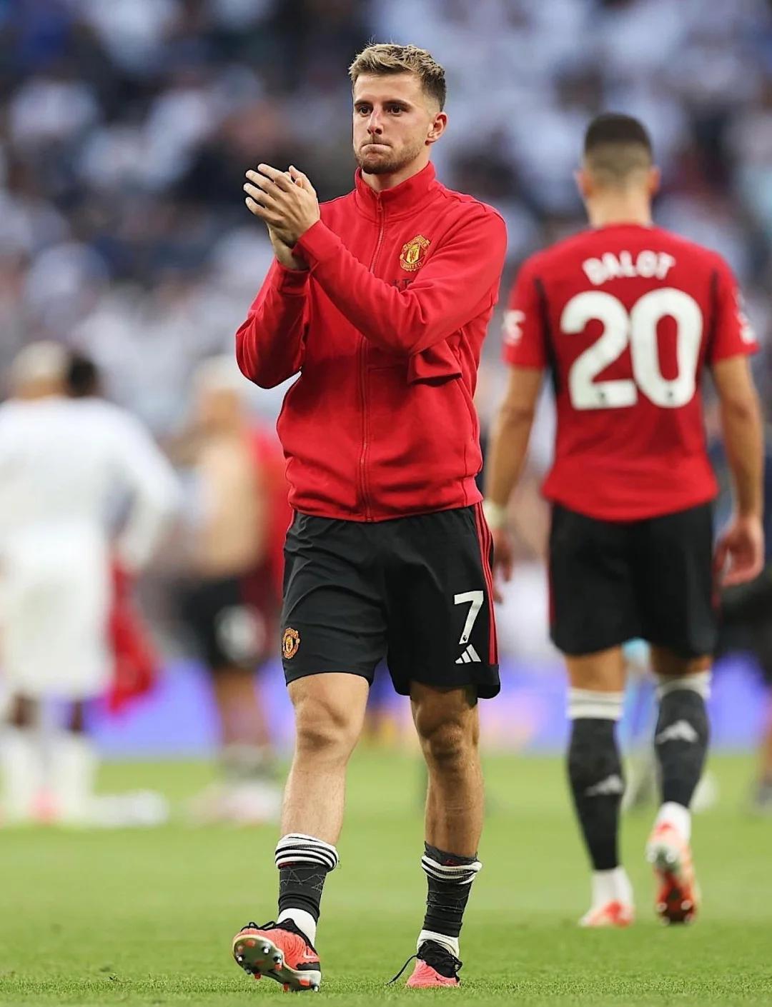 曼联新引援闪耀表现，球迷高呼称赞