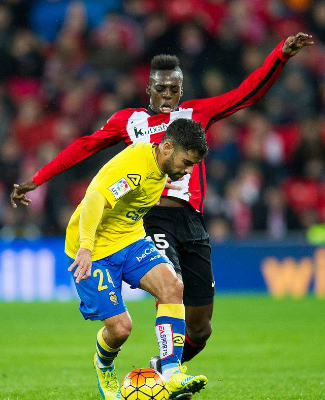 塞维利亚客场大胜，稳定在前四名