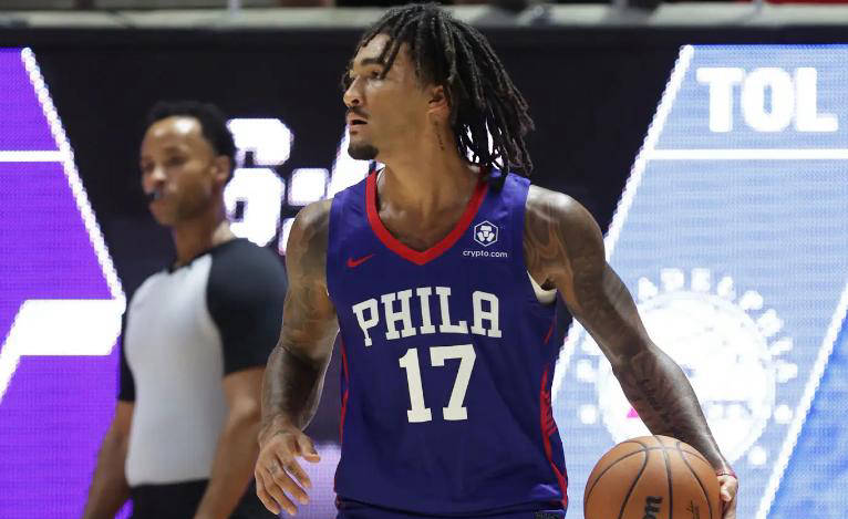 爵士大胜76人，稳居西部榜首